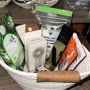 Women's Black Face Mask